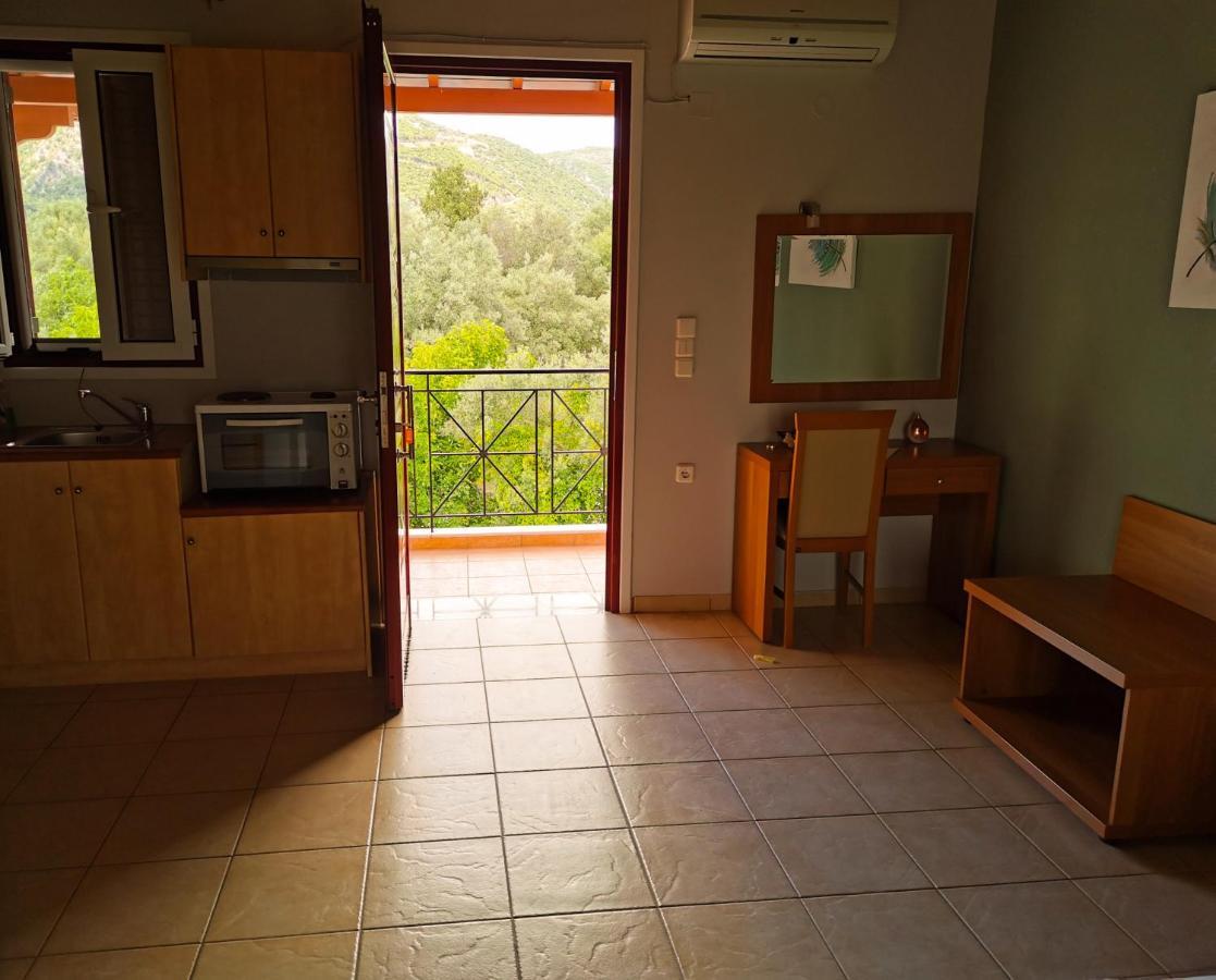 Calderimi Lefkada Appartement Nydri  Buitenkant foto
