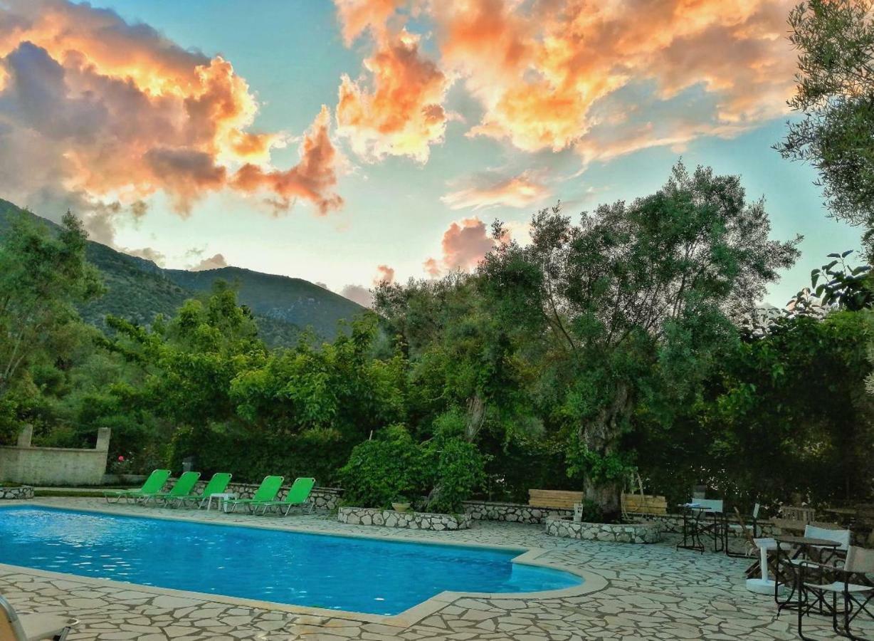 Calderimi Lefkada Appartement Nydri  Buitenkant foto